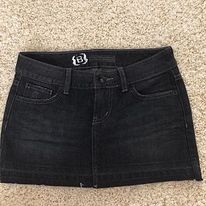 NEW Bullhead Denim Jean Mini Skirt (Dark Wash)NWOT